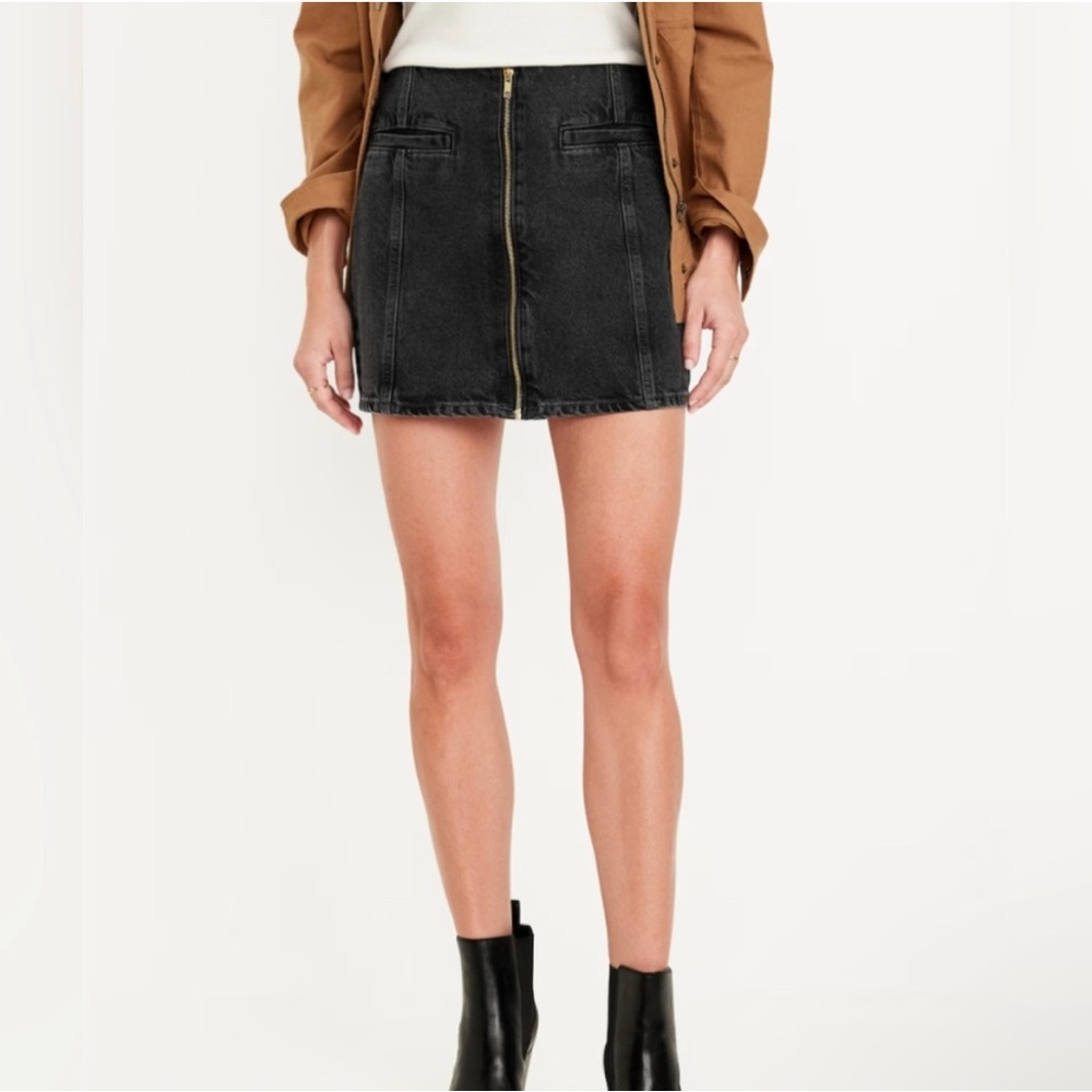 Old Navy 
Black Washed Mini Skirt with zipper down the middle.